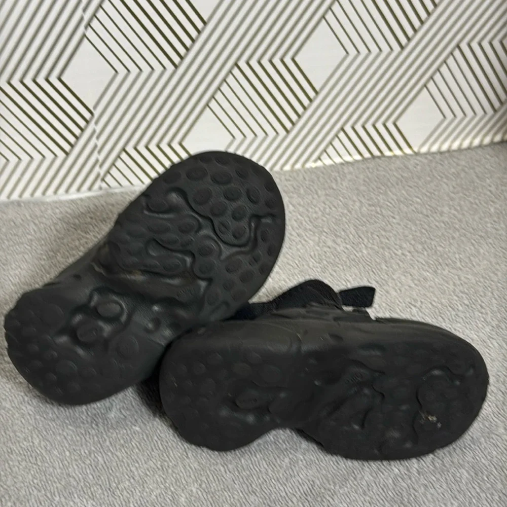 Nike Presto sneakers toddler size 5 Black‎ Sneaker shoe Durable  slip on